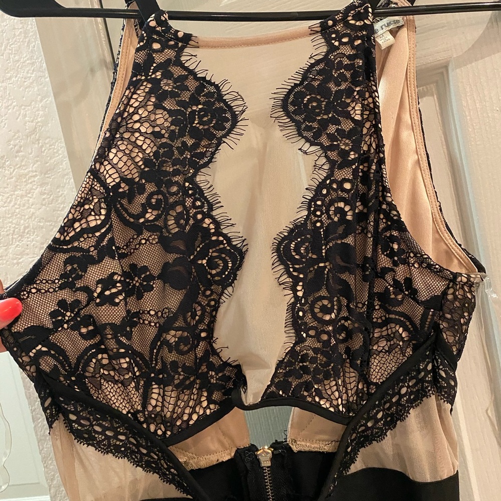 ⭐️⭐️ Jumpsuit ⭐️⭐️ - Picture 2 of 5